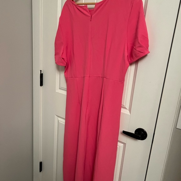 Pink plain color dress - Picture 2 of 5